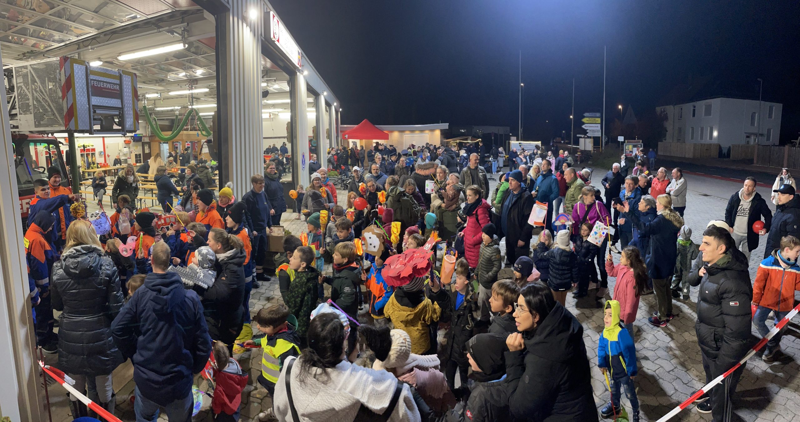 Volles Haus zum Laterneumzug 2022