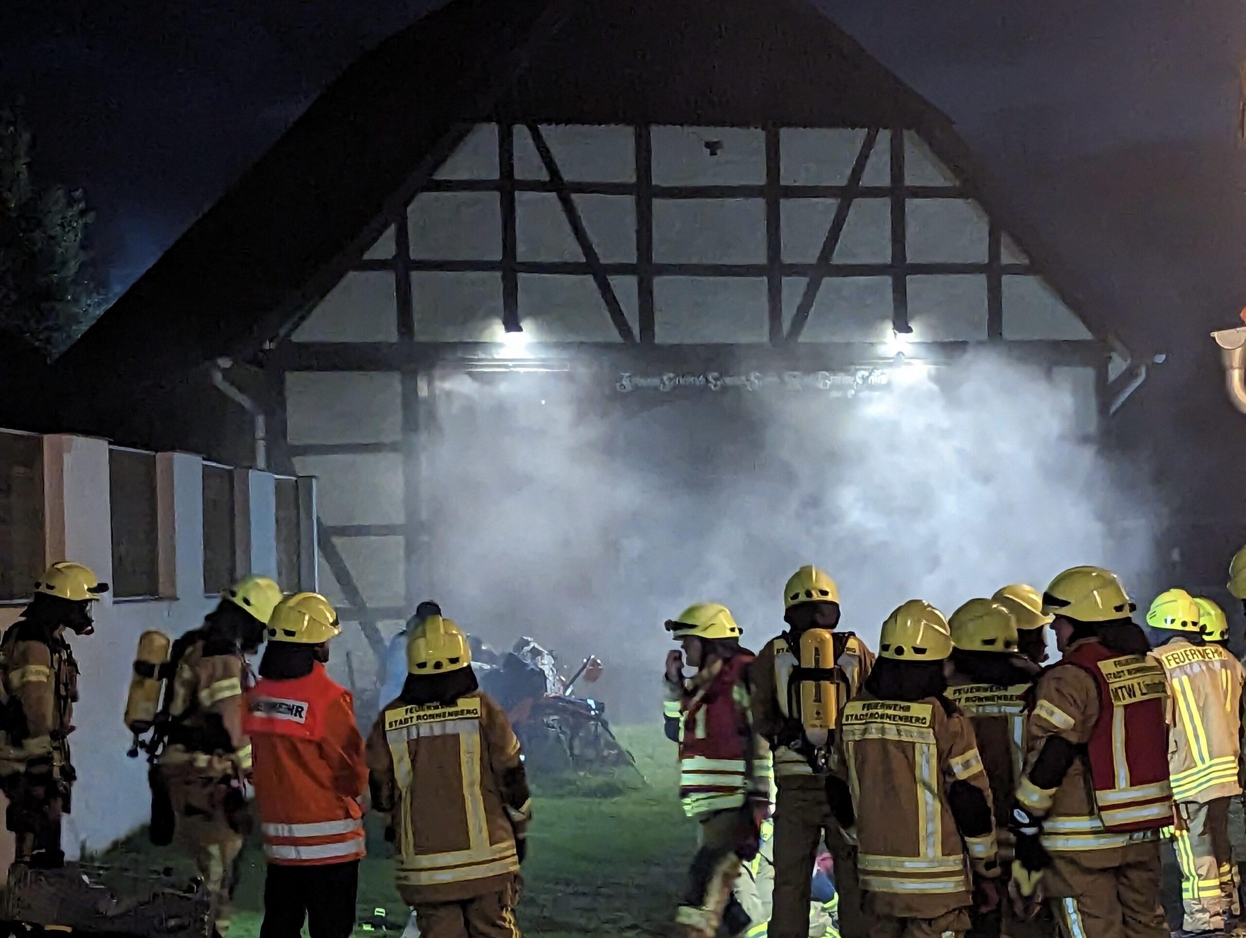 Übungsdienst mit der Feuerwehr Linderte